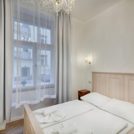 Old Town Square Apartments Prague Extérieur photo
